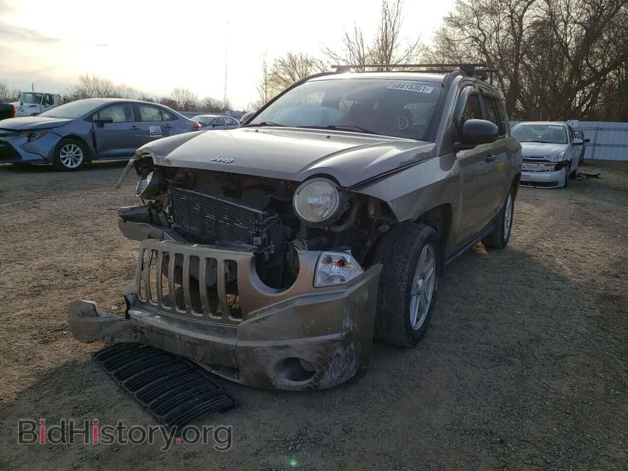 2007 JEEP COMPASS - VIN: 1J8FT47087D383826 - Photo 2