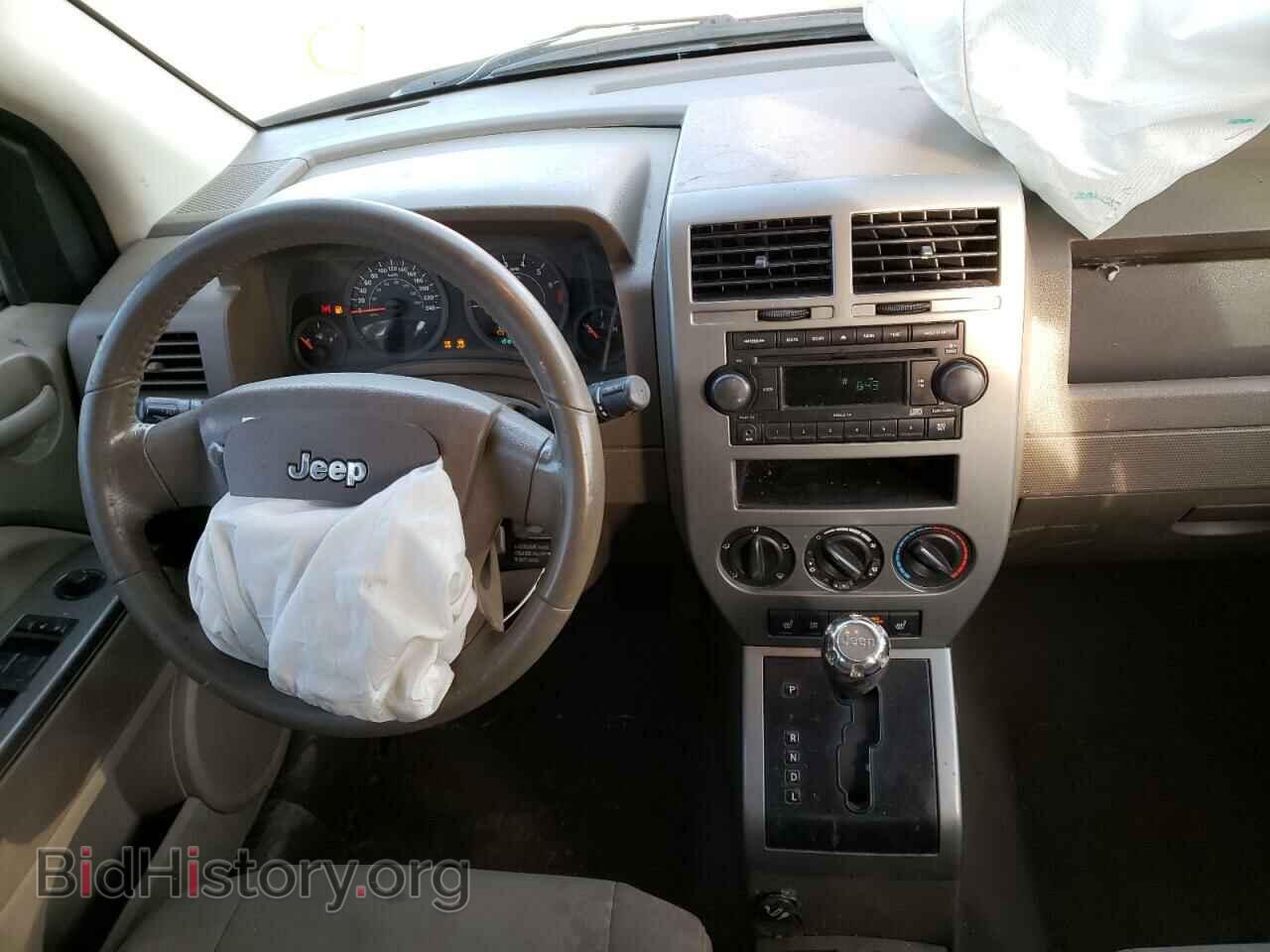 2007 JEEP COMPASS - VIN: 1J8FT47087D383826 - Photo 9