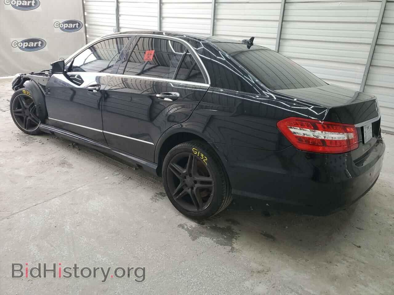 2013 MERCEDES-BENZ E-CLASS - VIN: WDDHF9BBXDA708461 - Фото 2