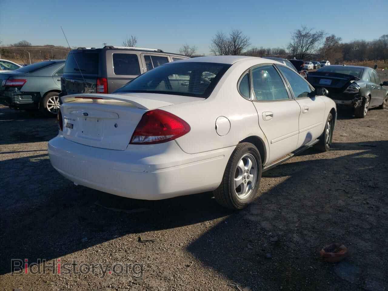 2006 FORD TAURUS - VIN: 1FAFP53U56A234791 - Фото 4