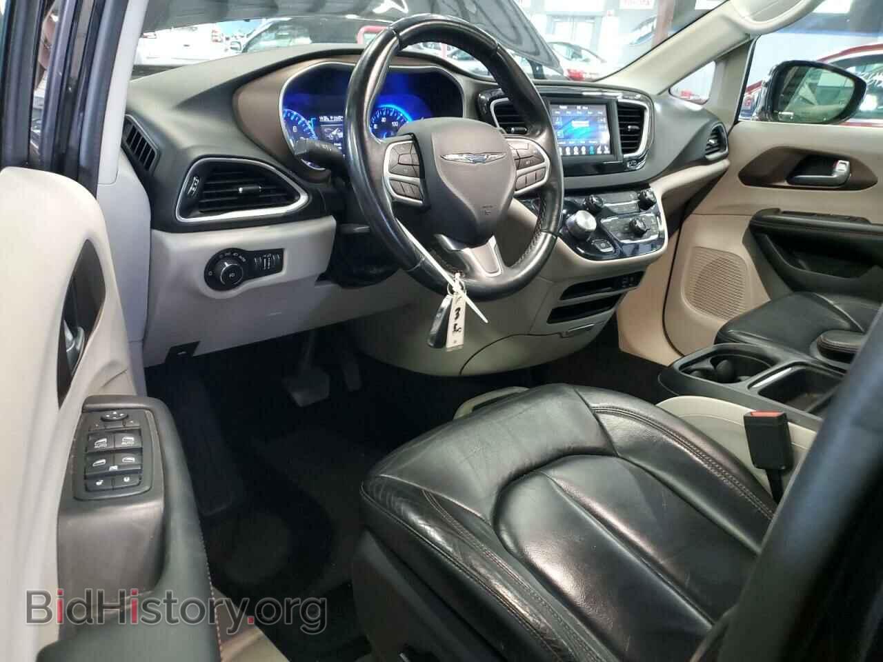 2017 CHRYSLER PACIFICA - VIN: 2C4RC1BGXHR621696 - Фото 8