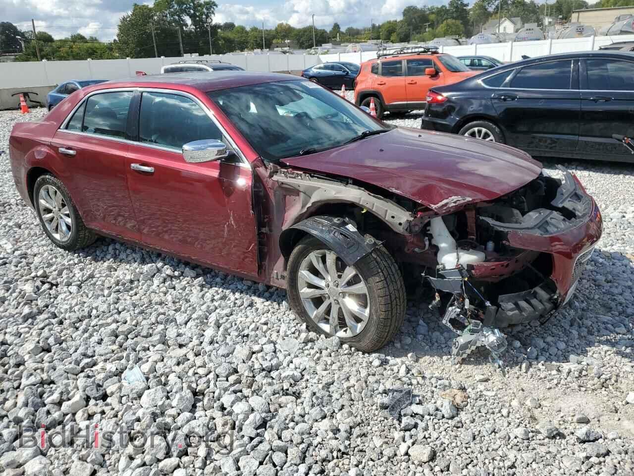 2015 CHRYSLER 300 - VIN: 2C3CCASG9FH887675 - Фото 4