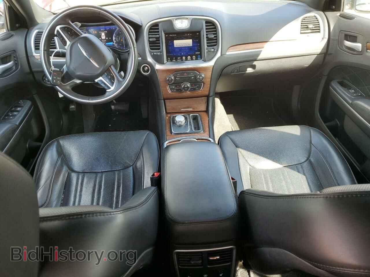 2015 CHRYSLER 300 - VIN: 2C3CCASG9FH887675 - Фото 8