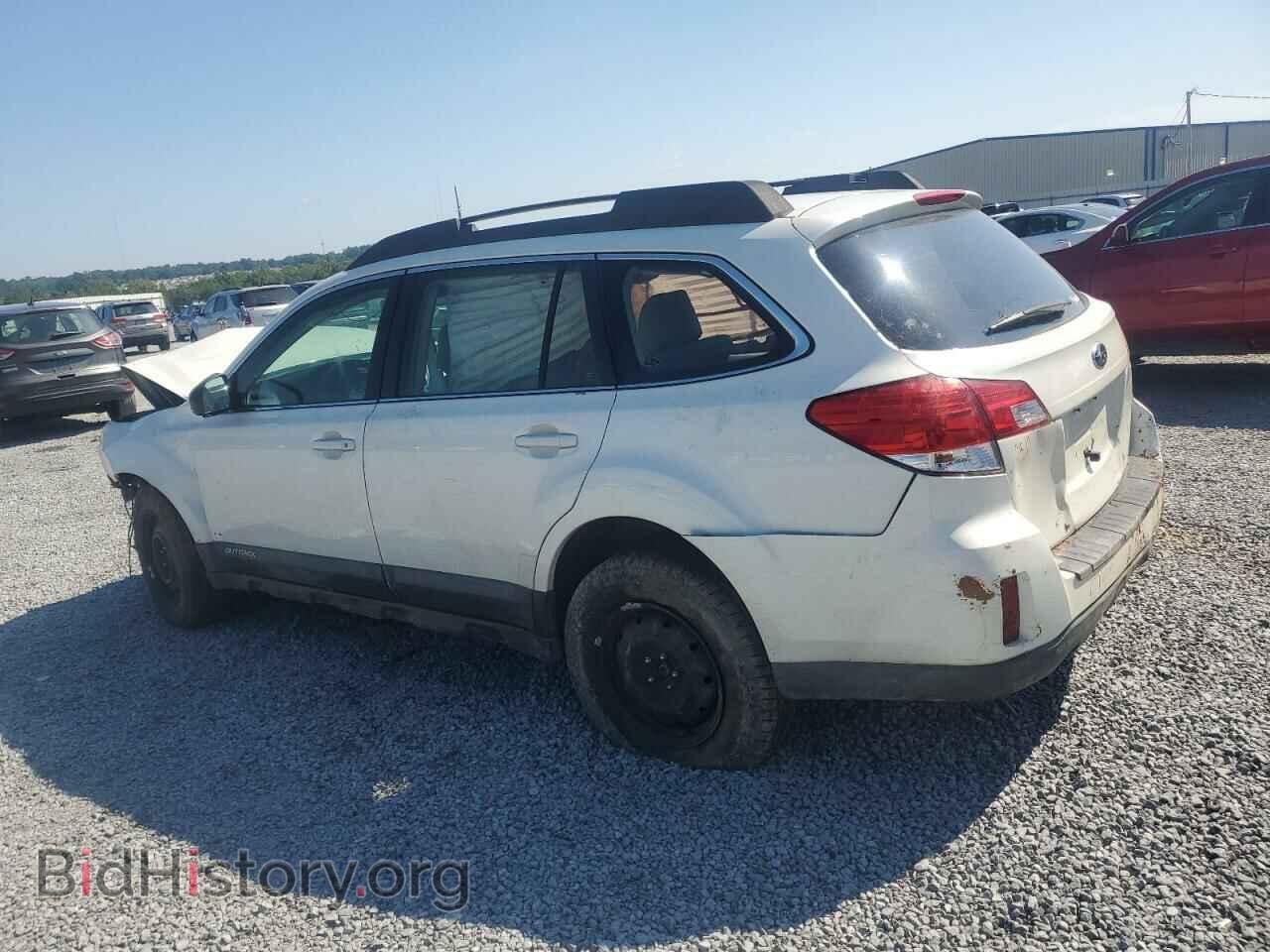 2014 SUBARU OUTBACK - VIN: 4S4BRBAC6E3263713 - Фото 2