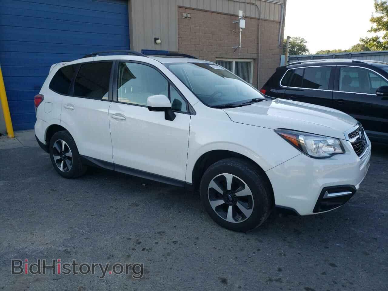 2017 SUBARU FORESTER - VIN: JF2SJAEC4HH596307 - Photo 4