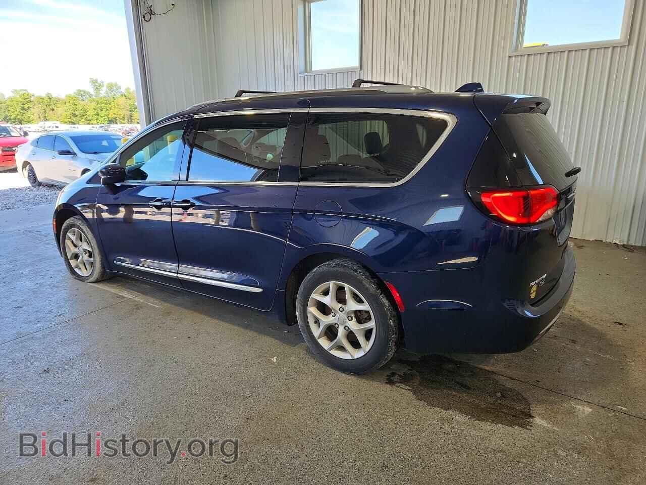 2019 CHRYSLER PACIFICA - VIN: 2C4RC1BG5KR749058 - Фото 2