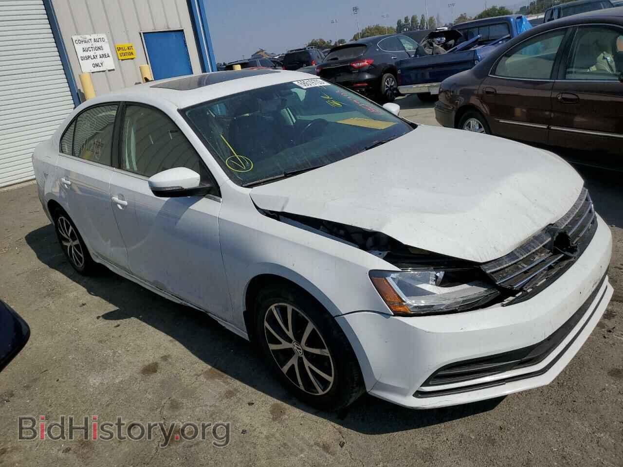2017 VOLKSWAGEN JETTA - VIN: 3VWDB7AJ1HM252065 - Фото 4