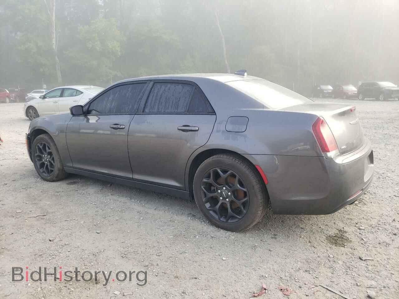 2019 CHRYSLER 300 - VIN: 2C3CCAGG7KH648774 - Фото 2