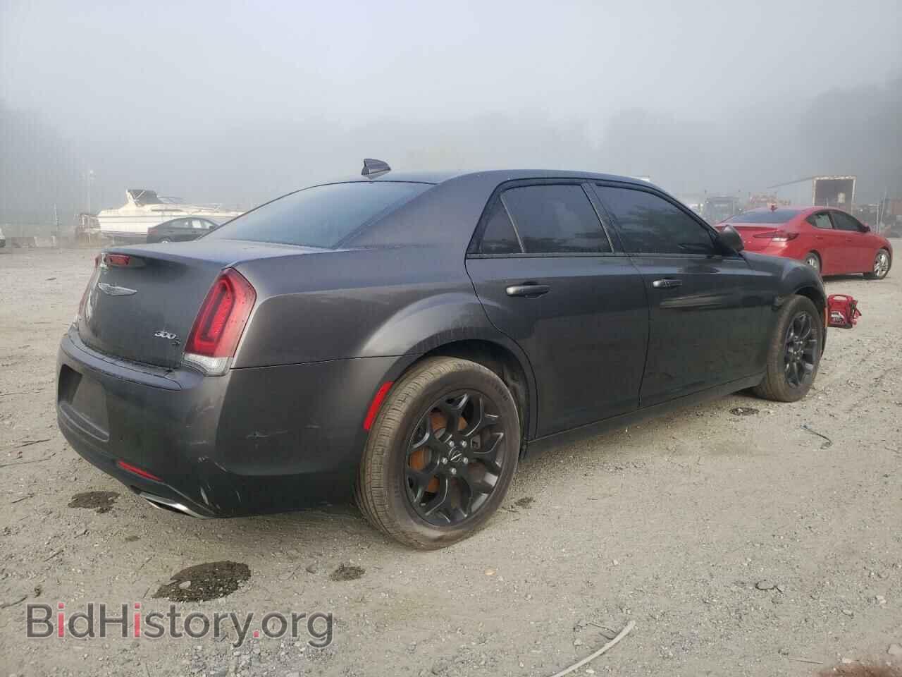 2019 CHRYSLER 300 - VIN: 2C3CCAGG7KH648774 - Фото 3