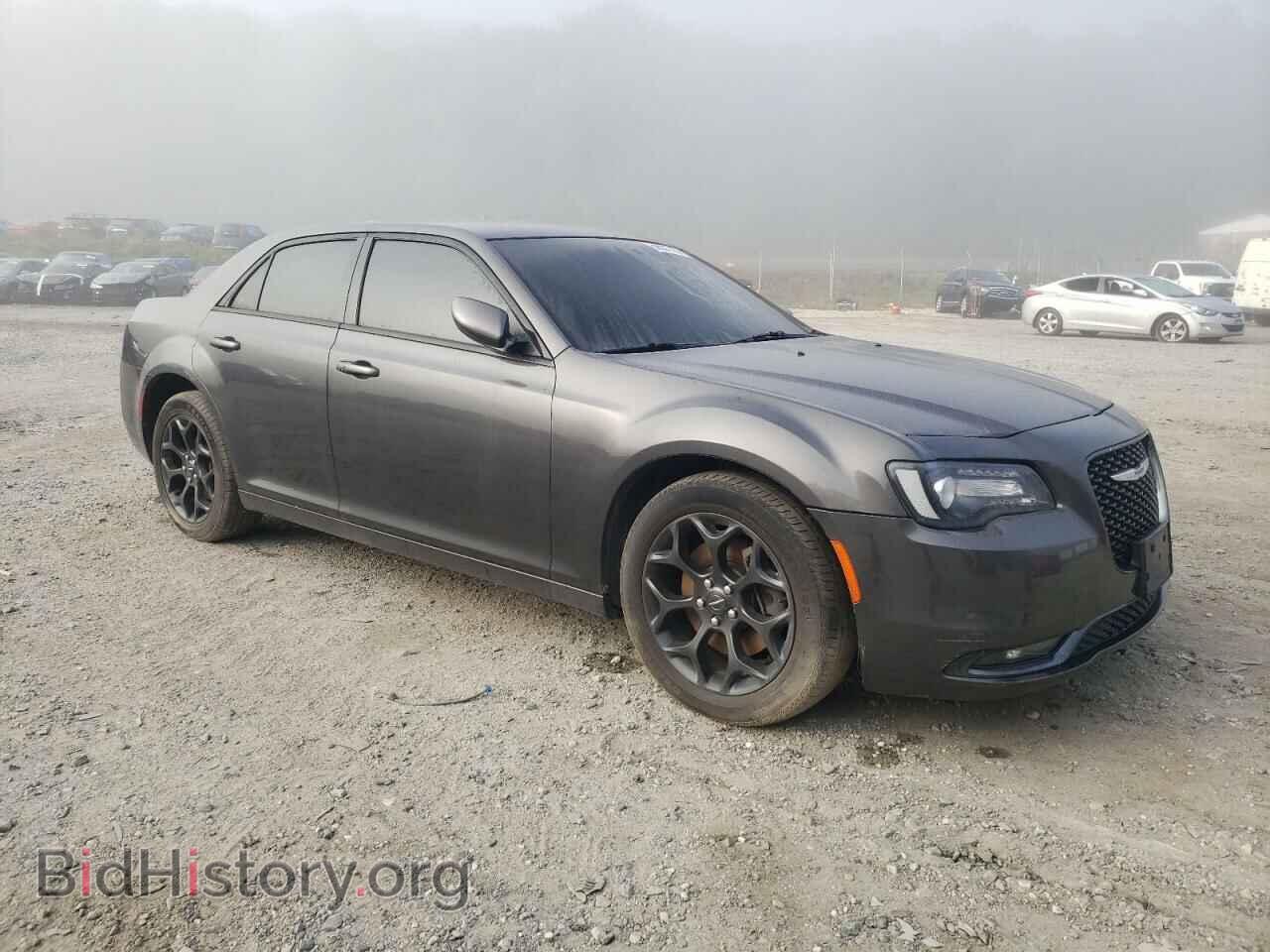 2019 CHRYSLER 300 - VIN: 2C3CCAGG7KH648774 - Фото 4
