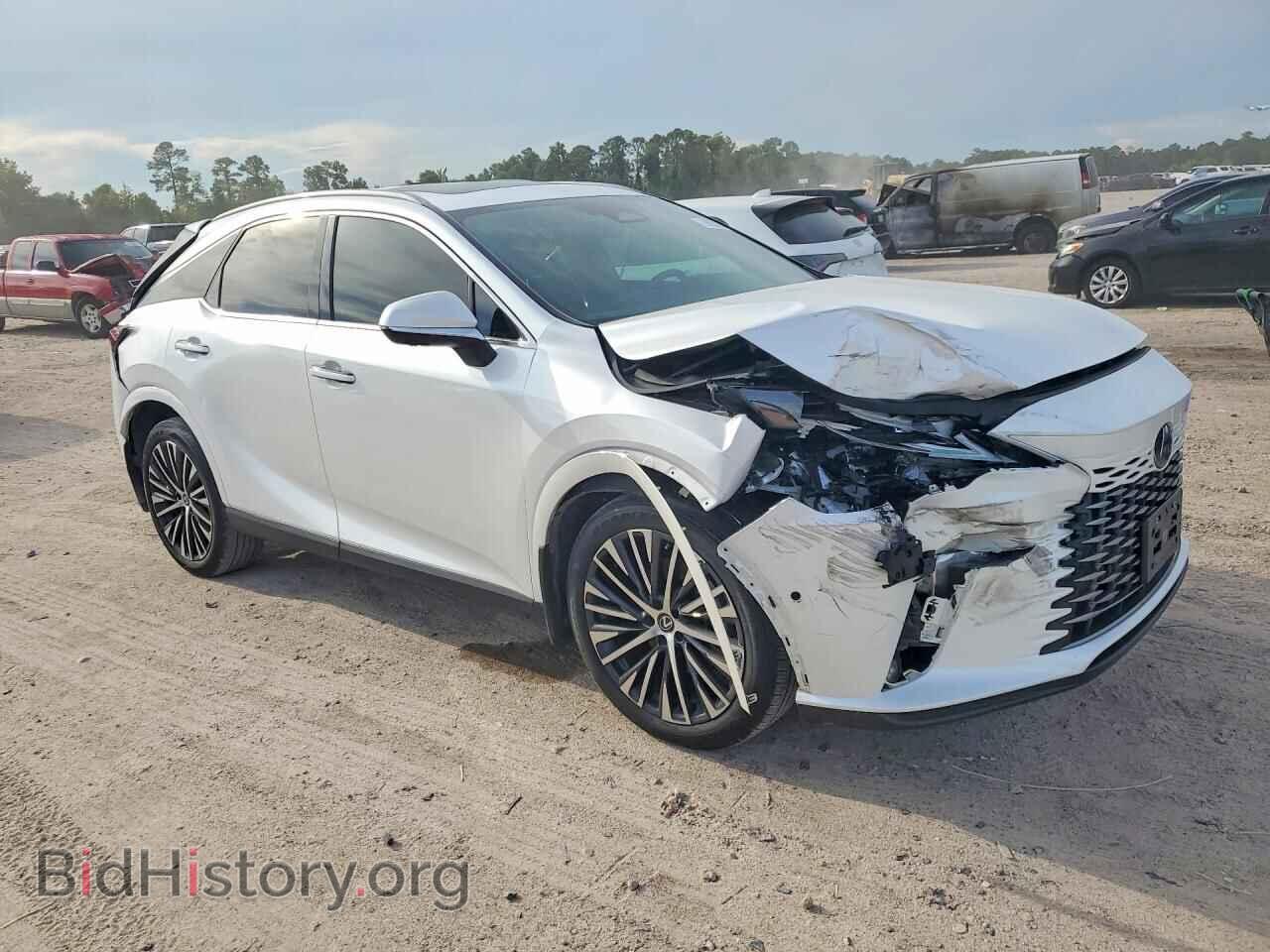 2024 Lexus RX350 (VIN 2T2BAMBA6RC032193) — photo 4 of 13