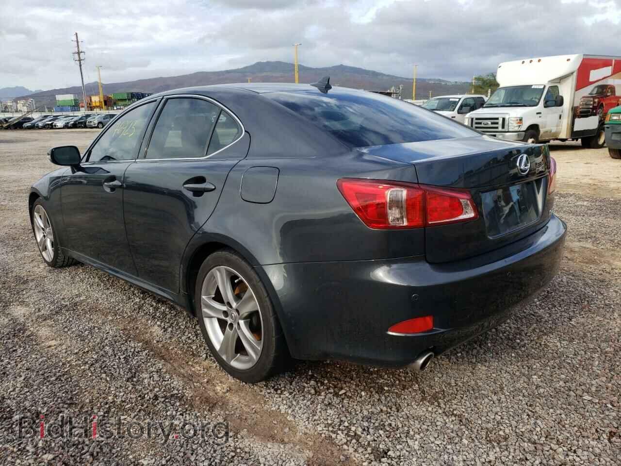 2011 LEXUS IS - VIN: JTHBF5C25B5137389 - Фото 3