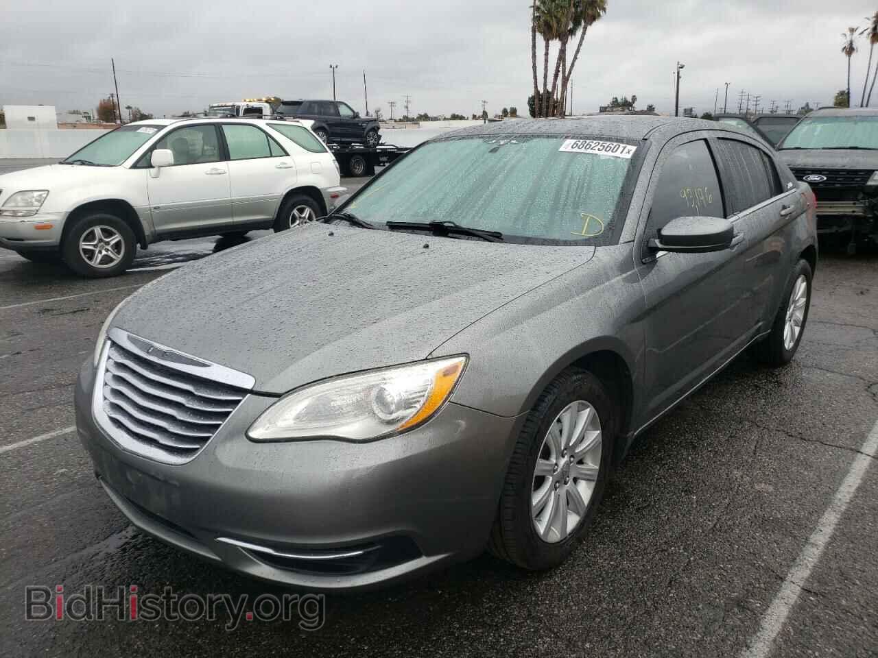 2013 CHRYSLER 200 - VIN: 1C3CCBBB2DN584784 - Photo 2