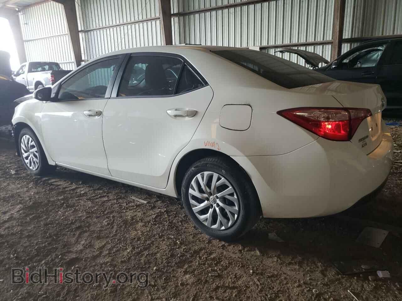 2017 TOYOTA COROLLA - VIN: 5YFBURHE3HP687123 - Фото 2