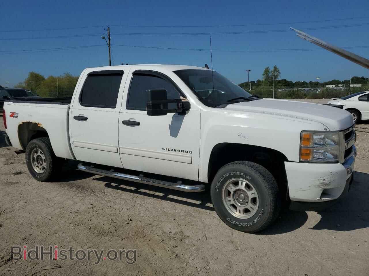 2011 CHEVROLET ALL Models - VIN: 1GCPKSE33BF211345 - Фото 4