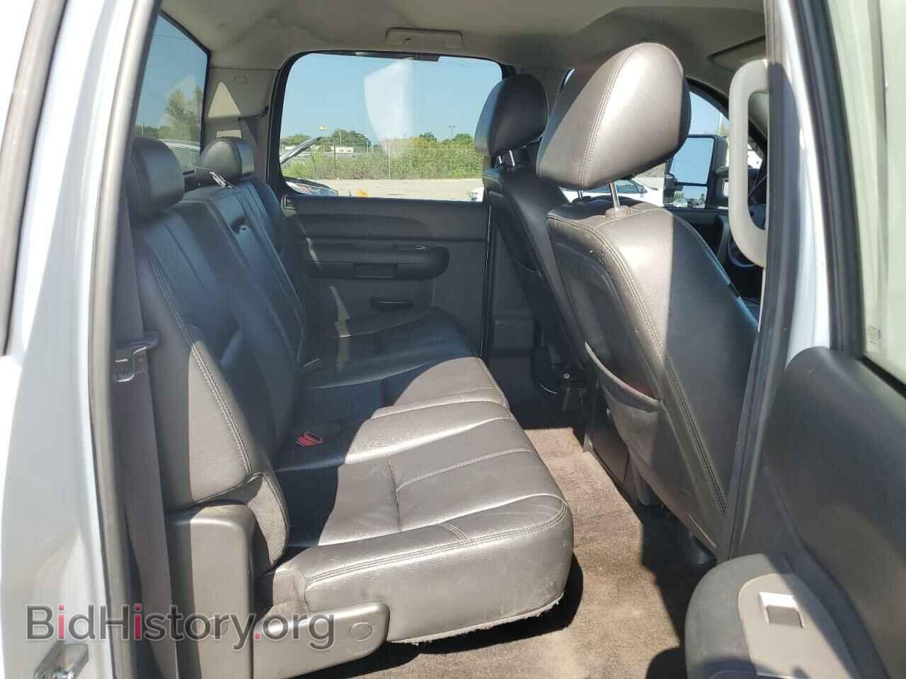 2011 CHEVROLET ALL Models - VIN: 1GCPKSE33BF211345 - Фото 10