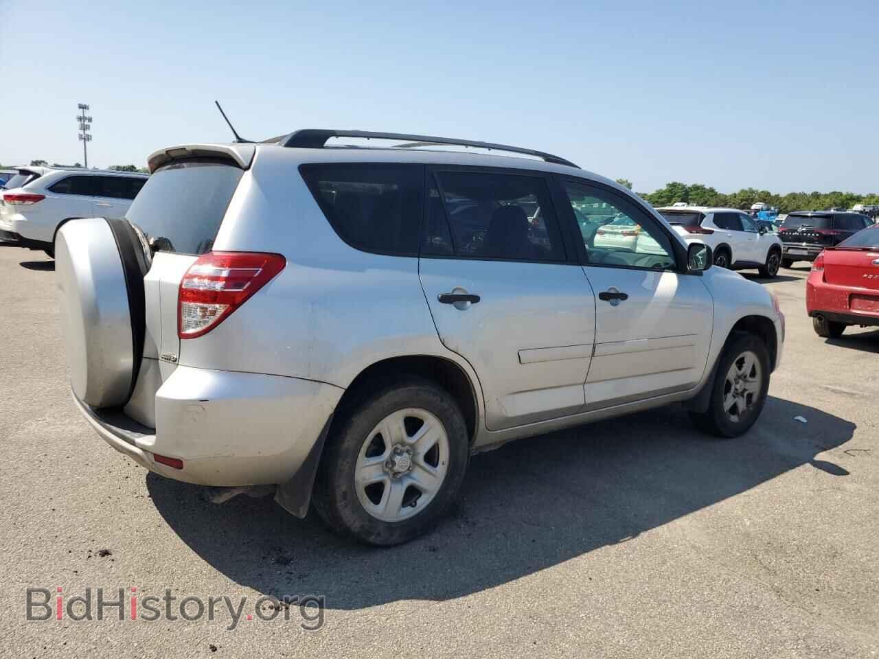 2011 TOYOTA RAV4 - VIN: 2T3BF4DVXBW149325 - Фото 3