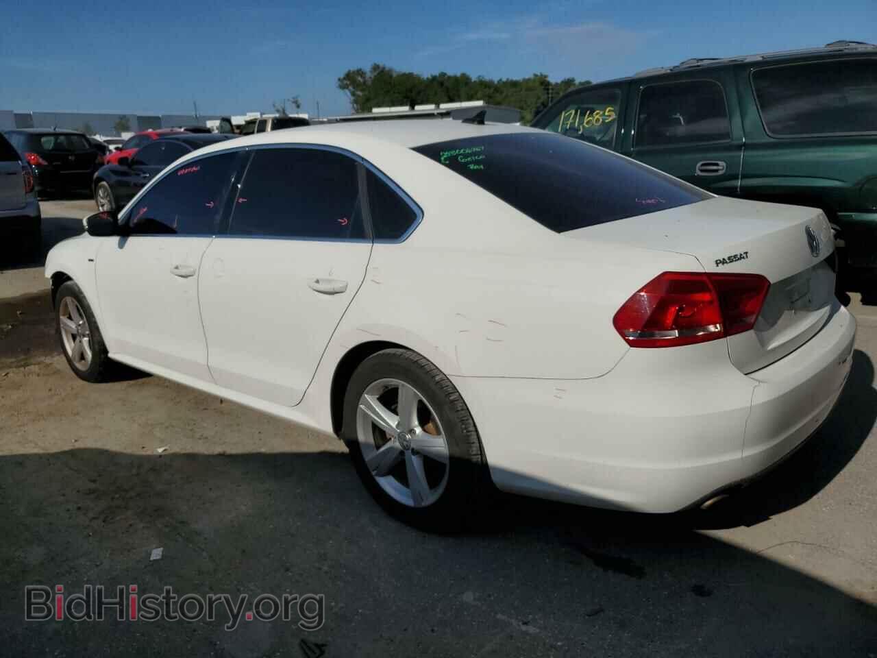 2015 VOLKSWAGEN PASSAT - VIN: 1VWAT7A33FC096367 - Фото 2