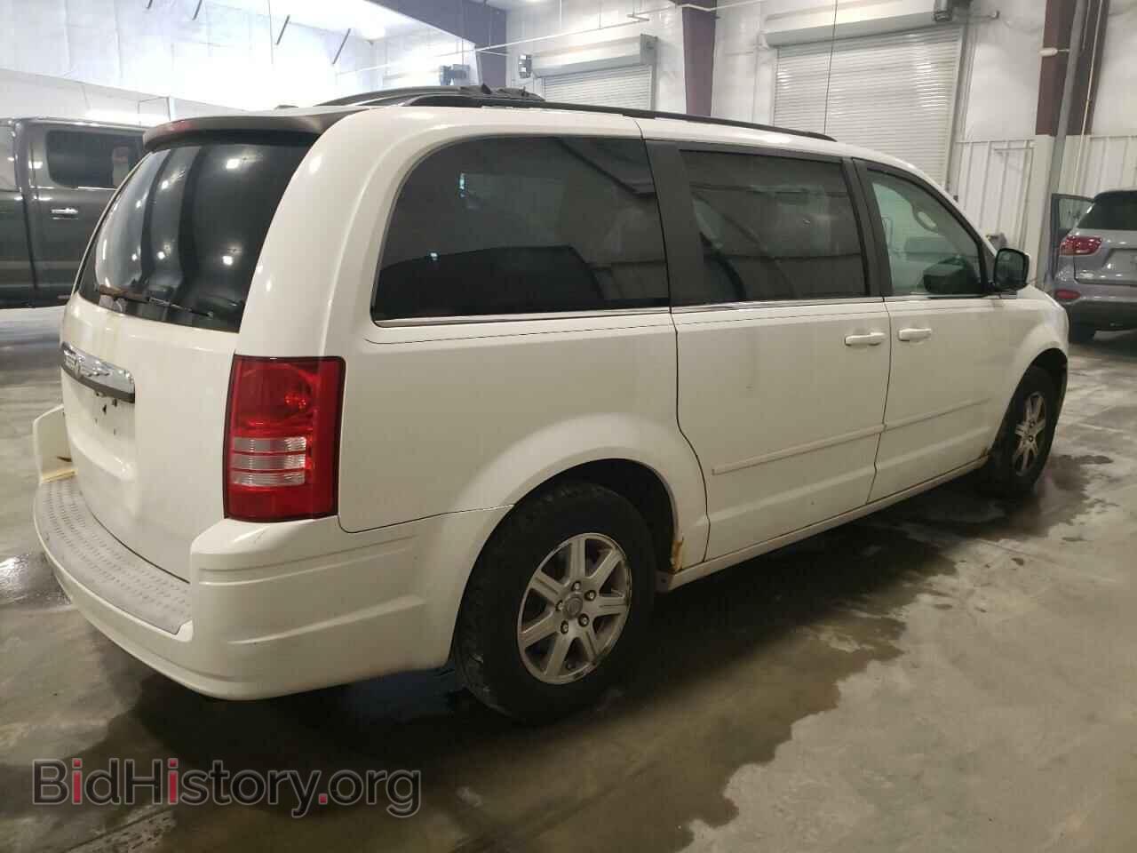 2008 CHRYSLER MINIVAN - VIN: 2A8HR54P08R710488 - Фото 3