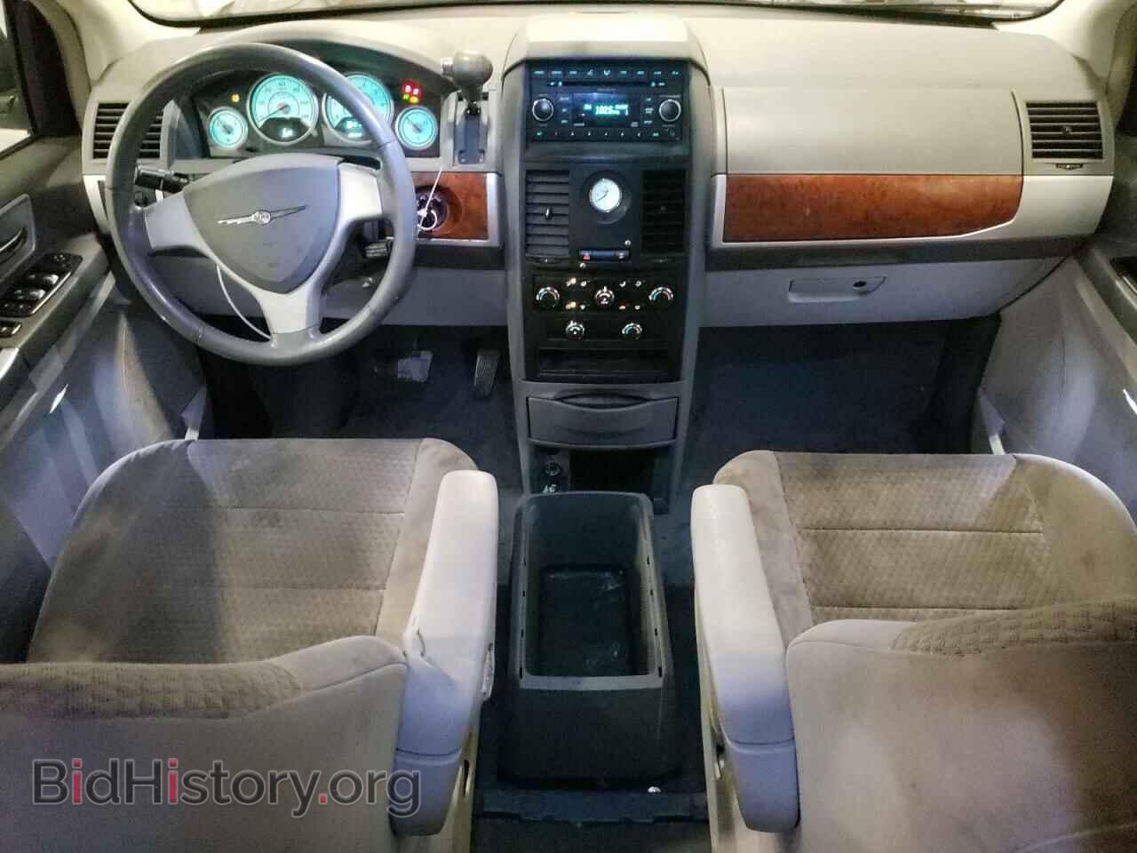 2008 CHRYSLER MINIVAN - VIN: 2A8HR54P08R710488 - Фото 8