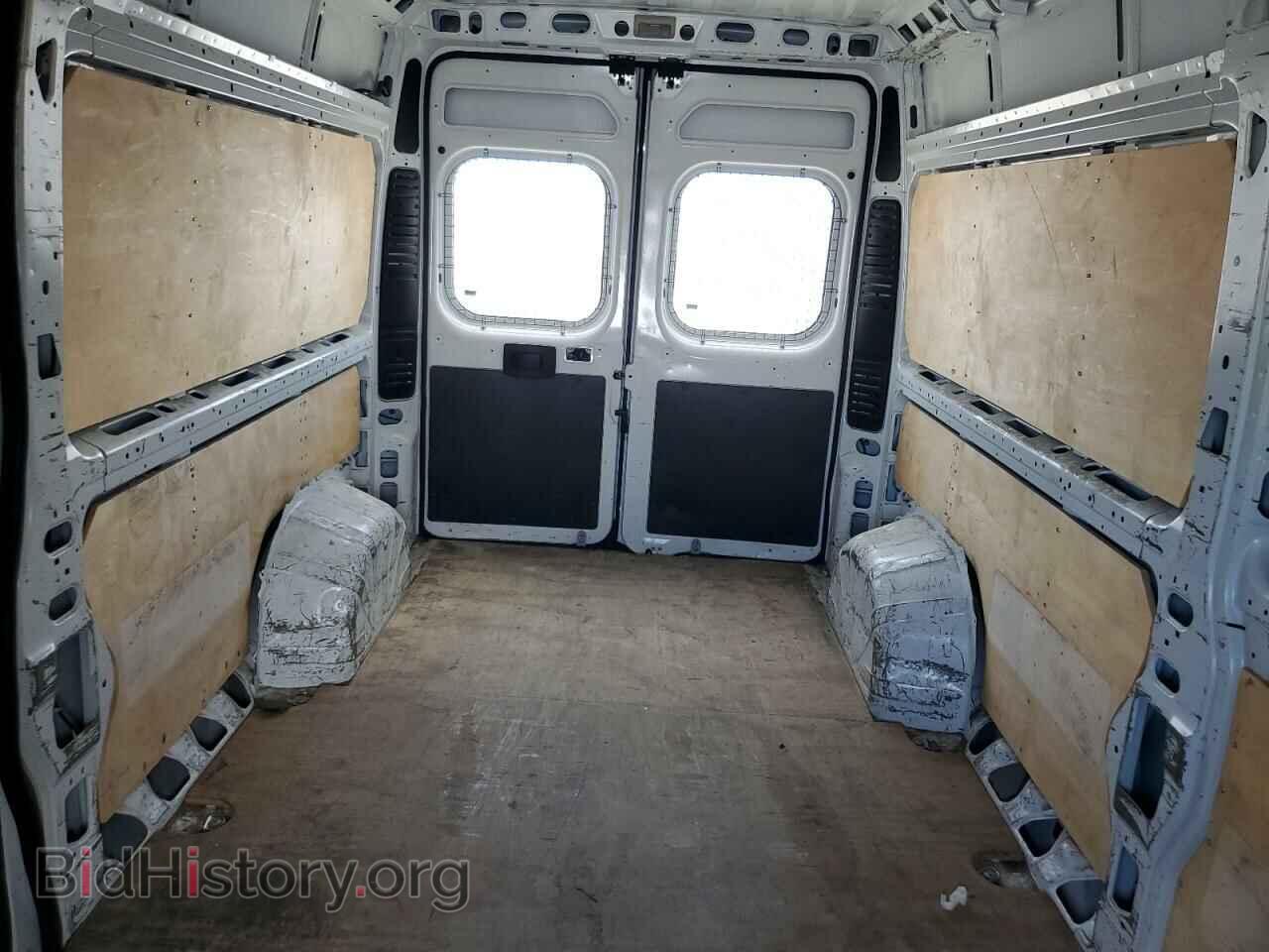 2014 RAM All Models - VIN: 3C6TRVDGXEE104475 - Фото 10