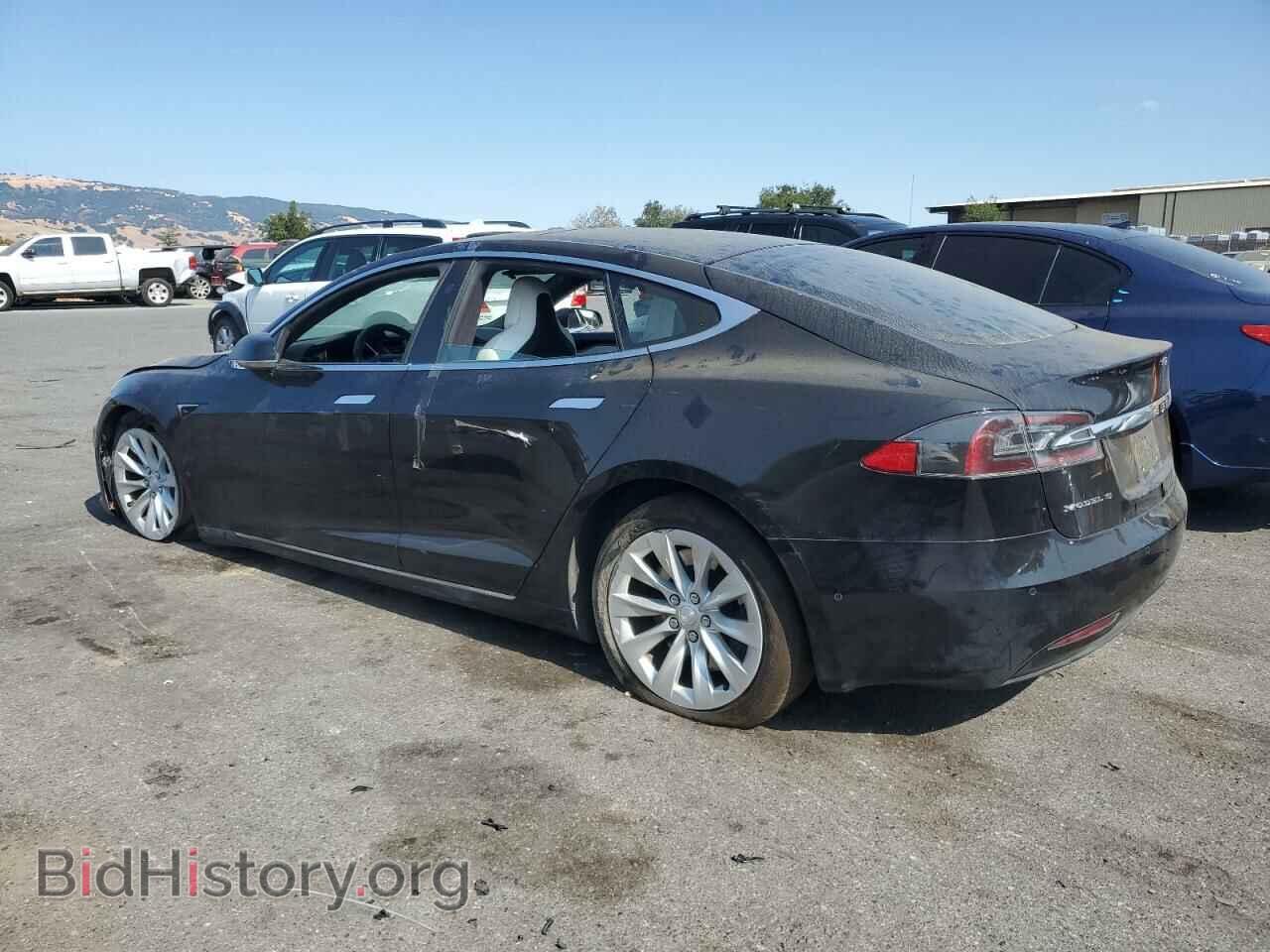 2018 TESLA MODEL S - VIN: 5YJSA1E27JF282923 - Photo 2