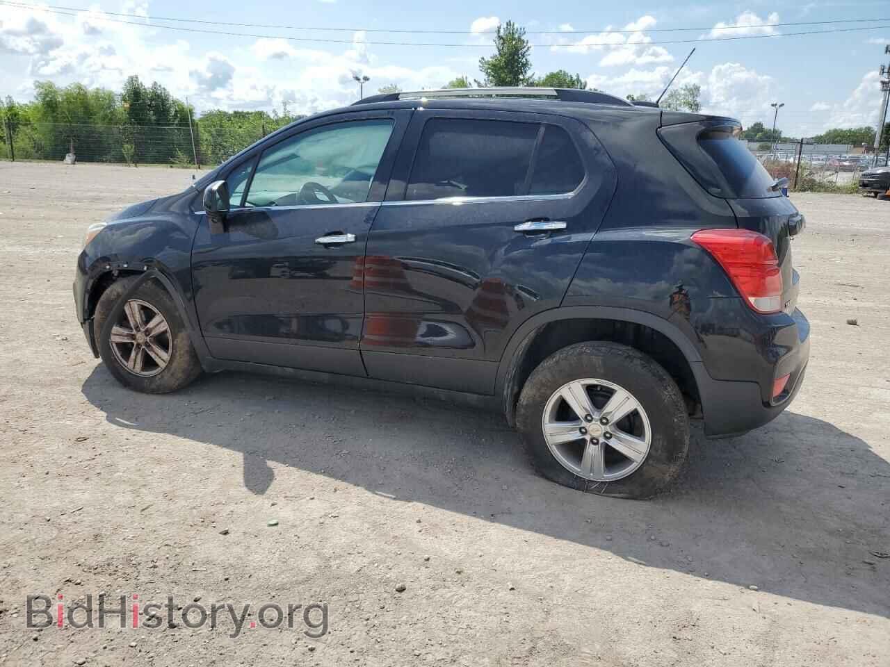 2017 CHEVROLET TRAX - VIN: 3GNCJLSB1HL186955 - Фото 2