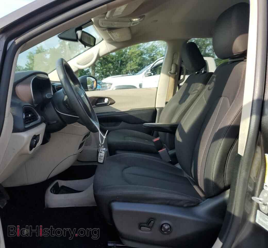 2017 CHRYSLER PACIFICA - VIN: 2C4RC1CGXHR608574 - Фото 7