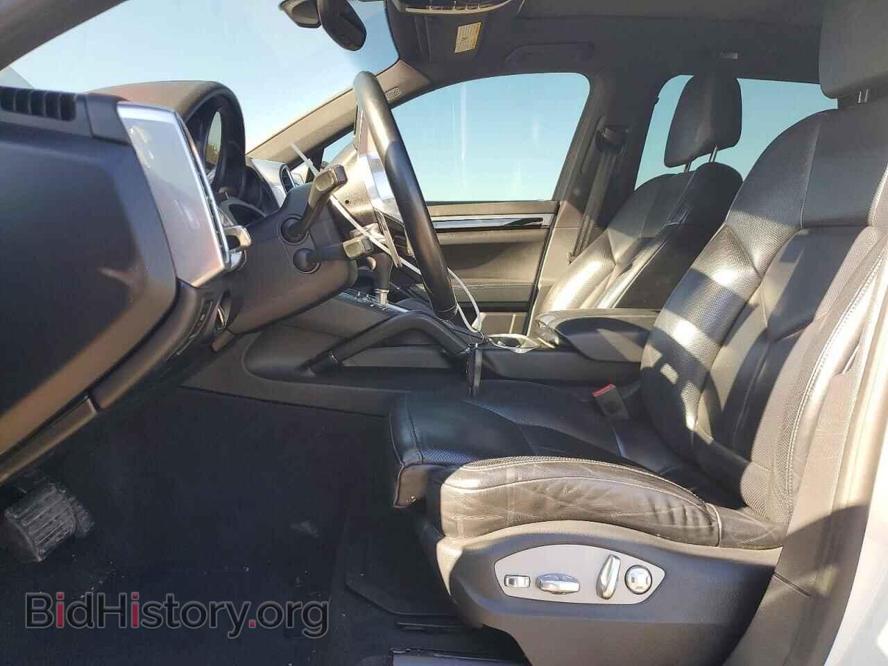 2017 PORSCHE CAYENNE - VIN: WP1AA2A26HKA87933 - Photo 7