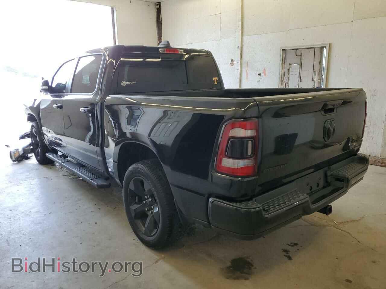 2019 RAM 1500 - VIN: 1C6RRFFG3KN919993 - Фото 2