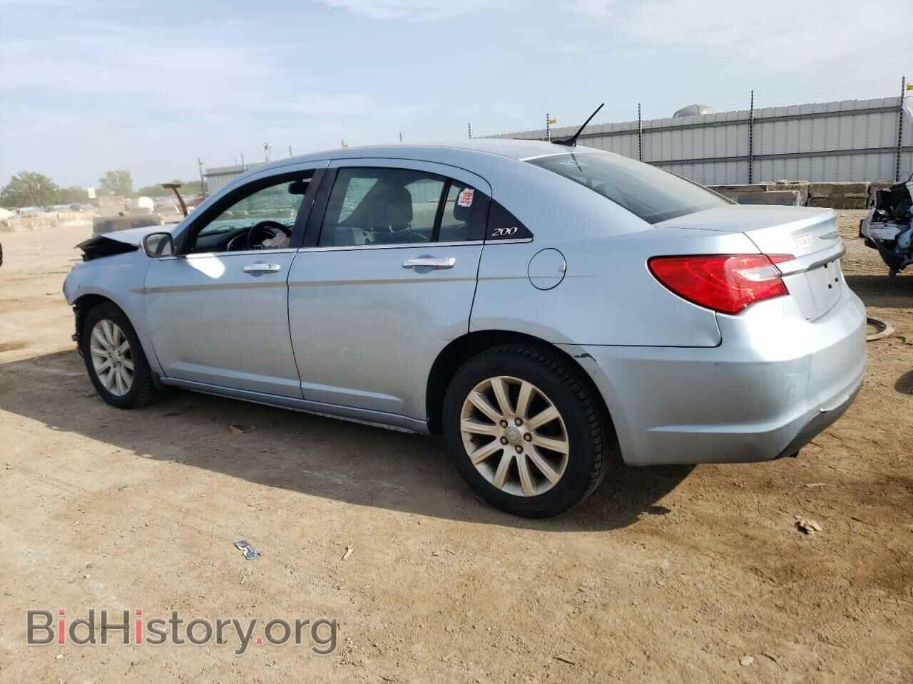 2013 CHRYSLER 200 - VIN: 1C3CCBCG7DN501439 - Photo 2
