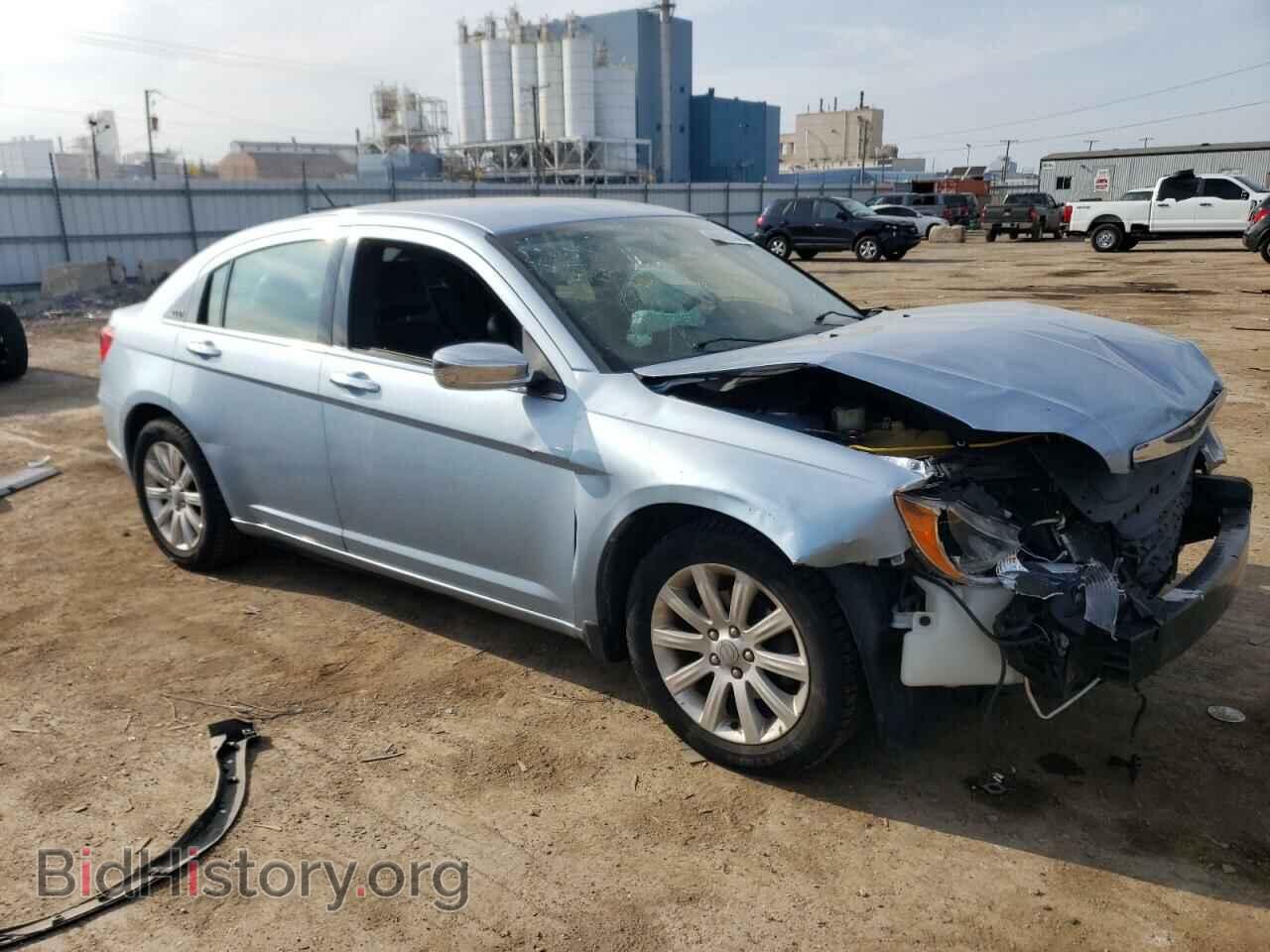 2013 CHRYSLER 200 - VIN: 1C3CCBCG7DN501439 - Photo 4
