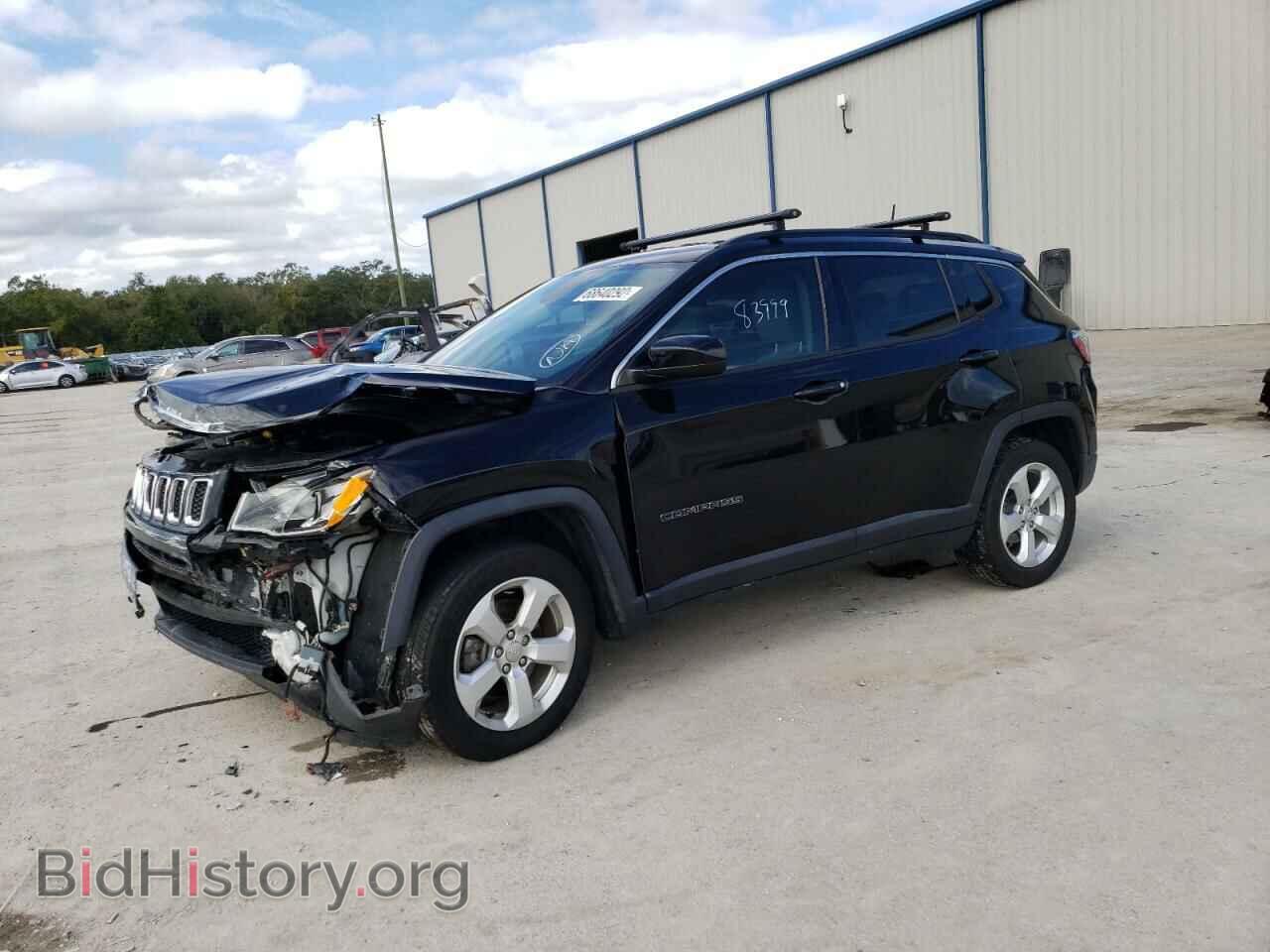 Фотография 3C4NJCBB4JT267908 - JEEP COMPASS 2018