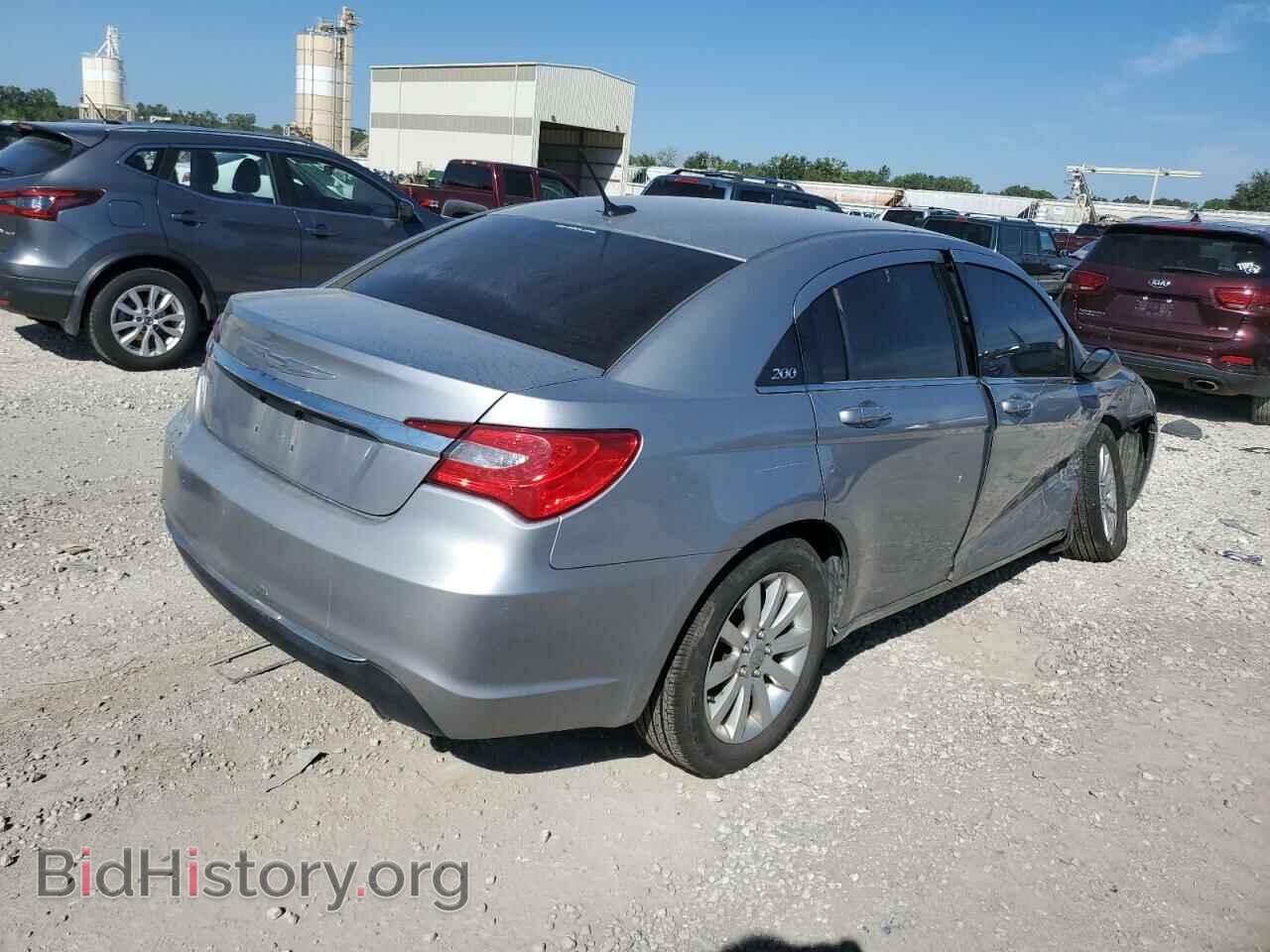 2014 CHRYSLER 200 - VIN: 1C3CCBBG2EN106748 - Фото 3