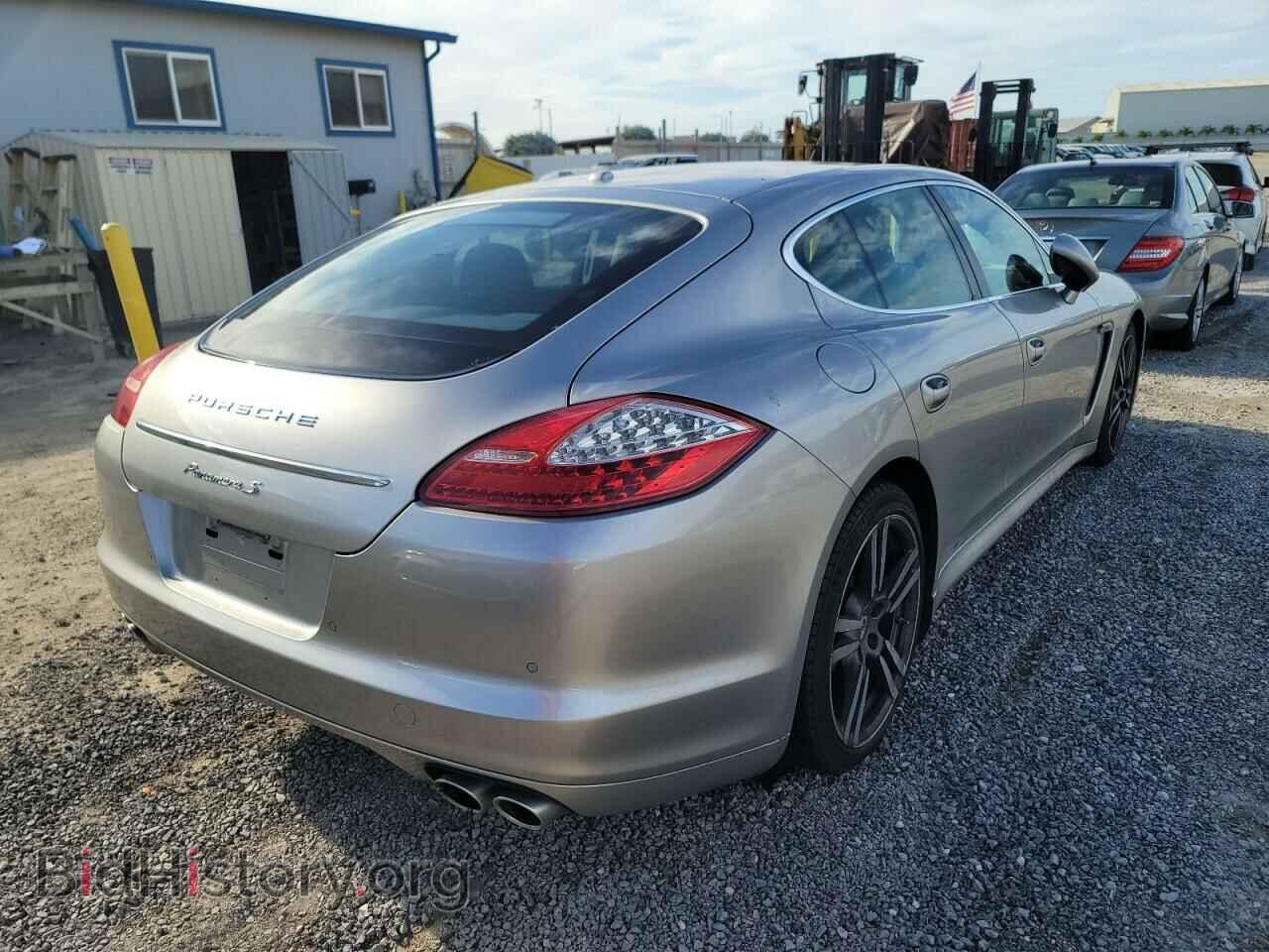2011 PORSCHE PANAMERA - VIN: WP0AB2A75BL060332 - Фото 4