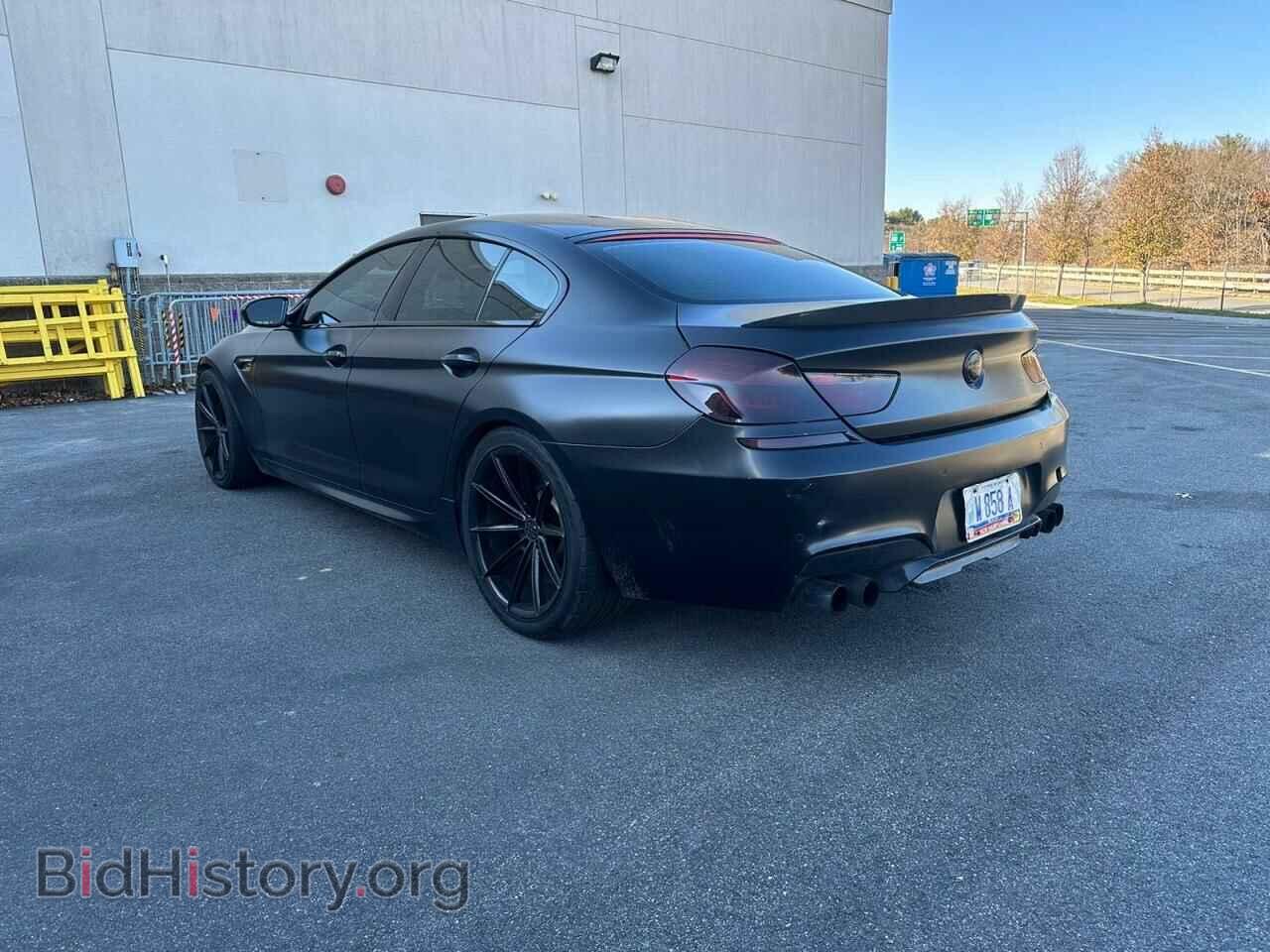 2016 BMW M6 - VIN: WBS6E9C58GG437021 - Фото 3