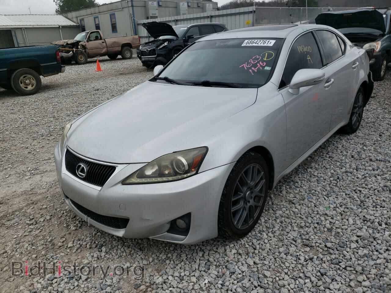 2011 LEXUS IS - VIN: JTHCF5C29B5047683 - Photo 2