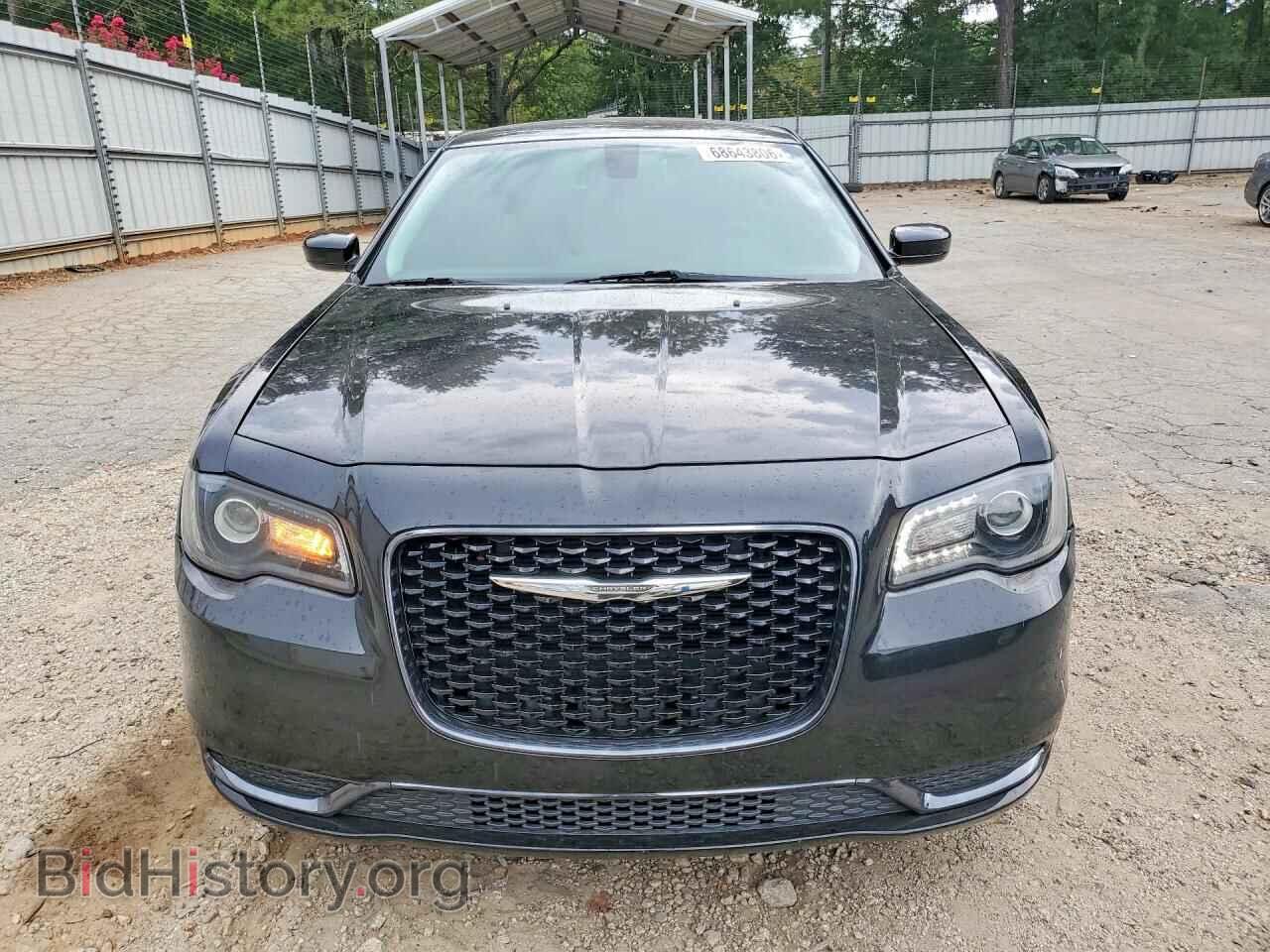 2019 CHRYSLER 300 - VIN: 2C3CCAAG0KH746103 - Photo 5