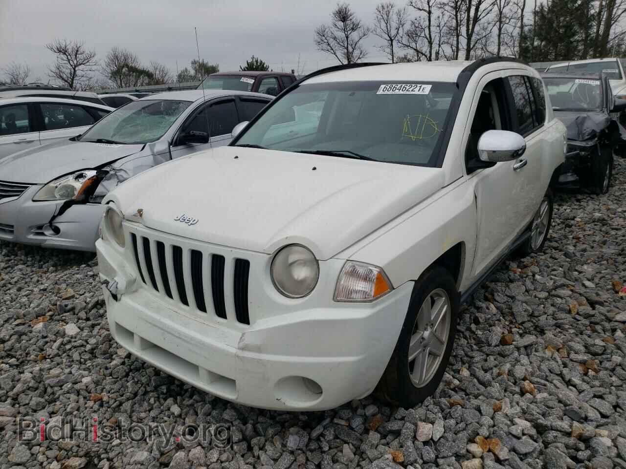 2007 JEEP COMPASS - VIN: 1J8FT47W67D189896 - Фото 2