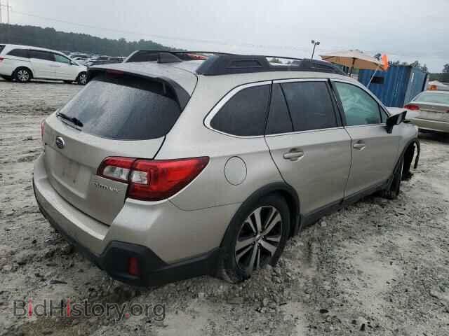 2018 SUBARU OUTBACK - VIN: 4S4BSANC3J3389644 - Фото 3
