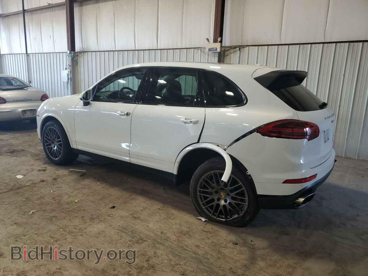 2017 PORSCHE CAYENNE - VIN: WP1AA2A23HKA88120 - Фото 2