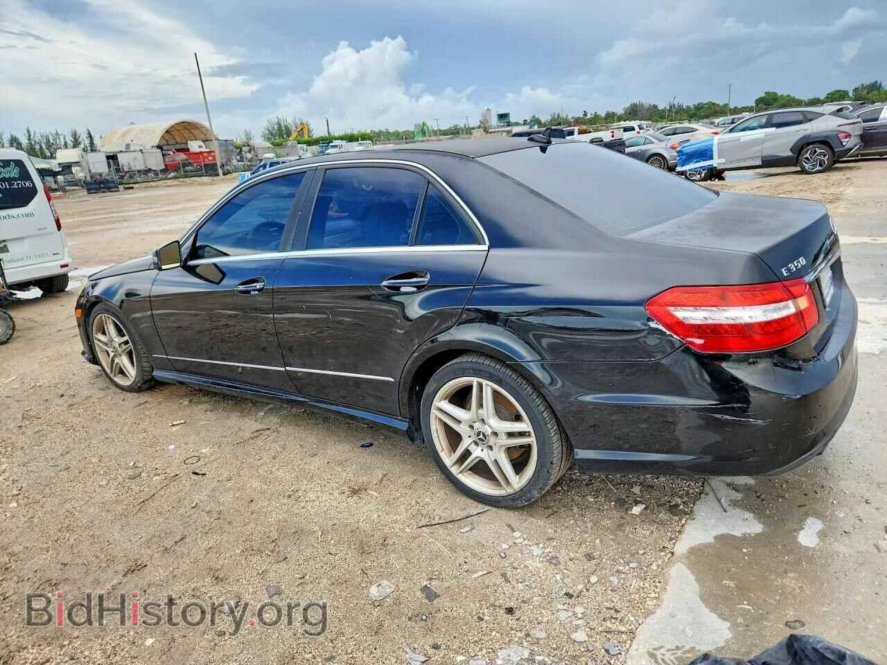 2011 MERCEDES-BENZ E-CLASS - VIN: WDDHF5GB9BA344743 - Photo 2