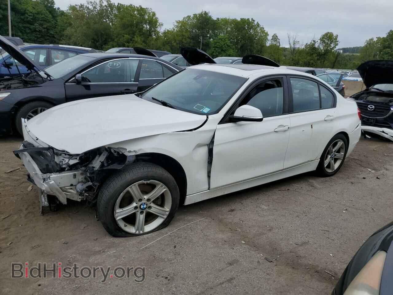 Photo WBA3B5C58DF593179 - BMW 3 SERIES 2013