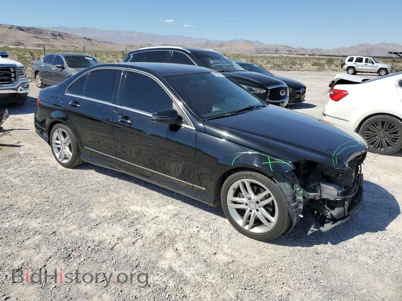 2013 MERCEDES-BENZ C-CLASS - VIN: WDDGF4HB9DA811201 - Фото 4