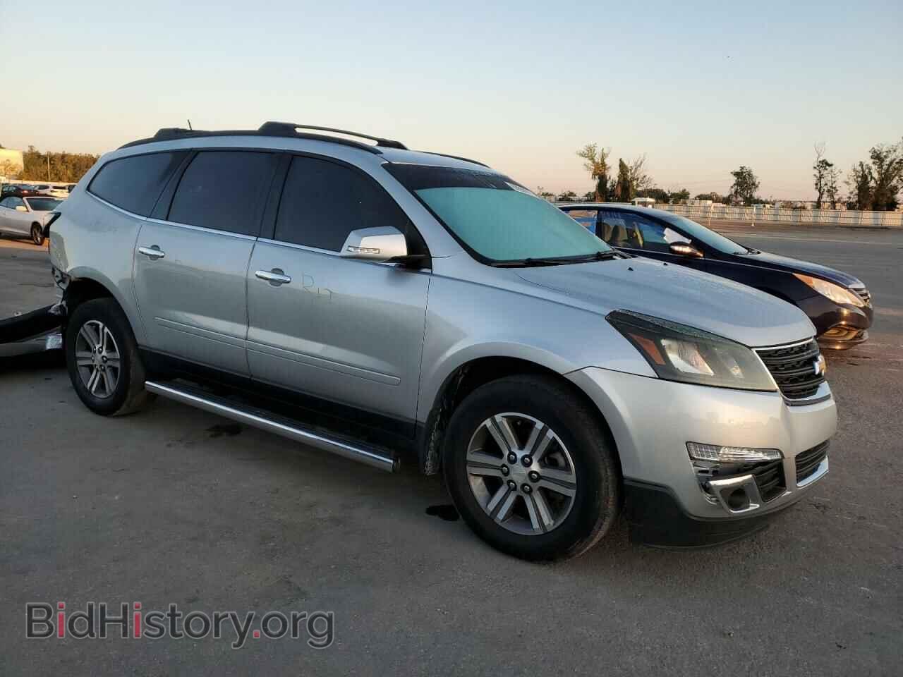 2017 CHEVROLET TRAVERSE - VIN: 1GNKRGKD2HJ156187 - Фото 4