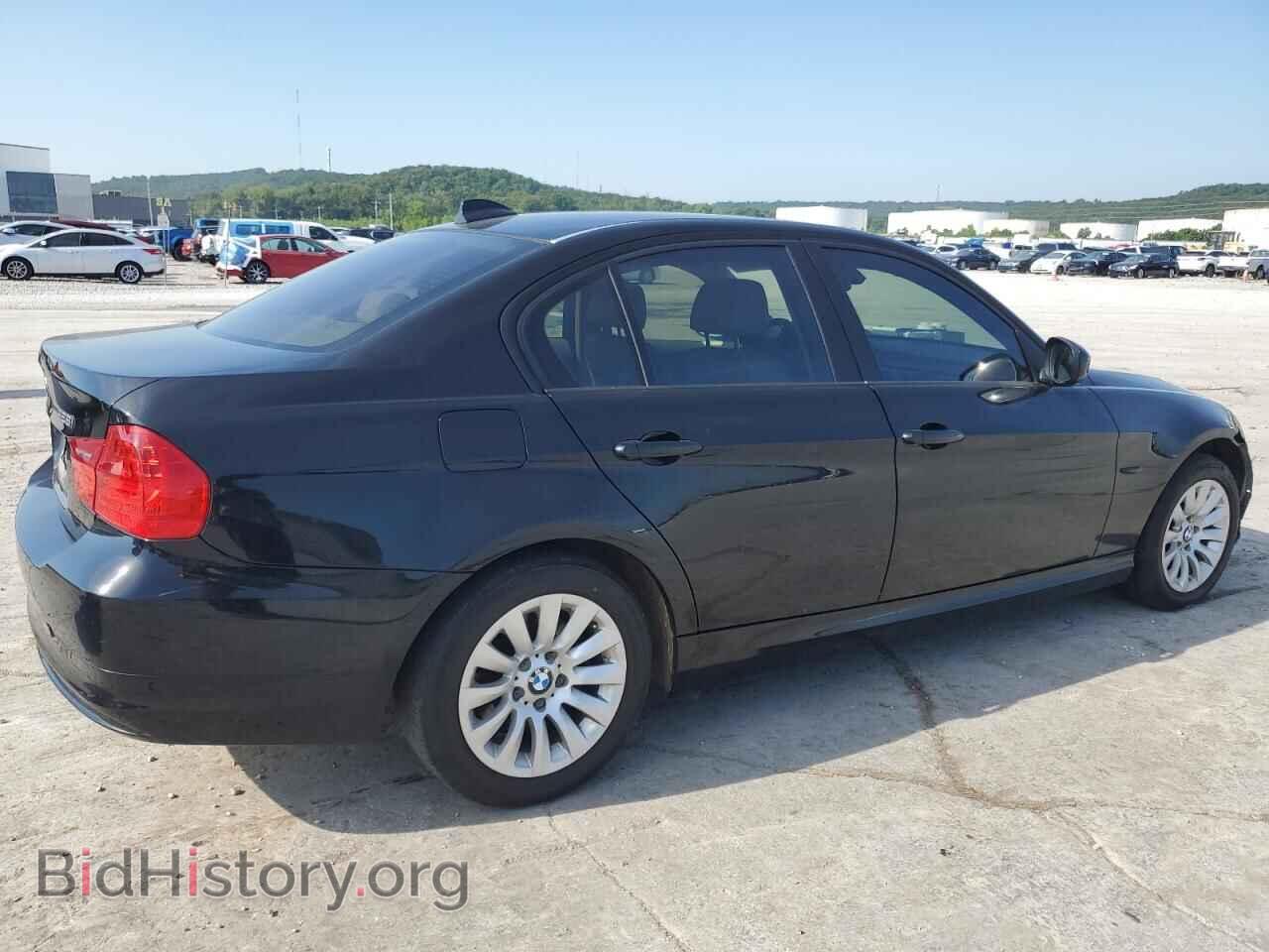 2009 BMW 3 SERIES - VIN: WBAPH73589E126644 - Фото 3