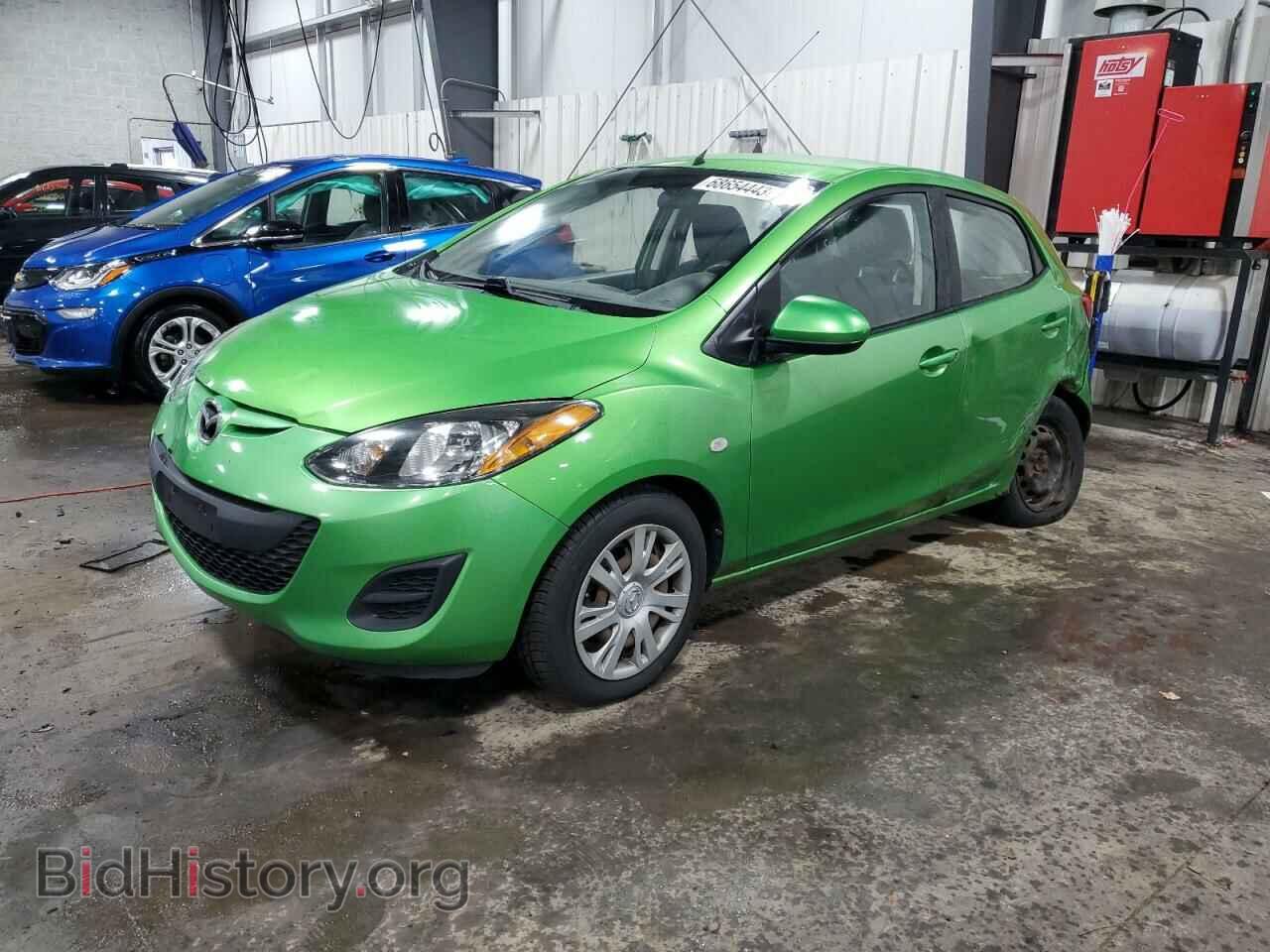 Фотография JM1DE1HY1B0123537 - MAZDA 2 2011
