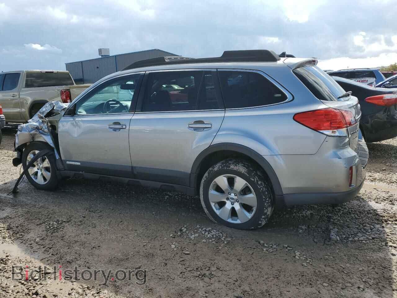 2011 SUBARU OUTBACK - VIN: 4S4BRDLC8B2445861 - Фото 2