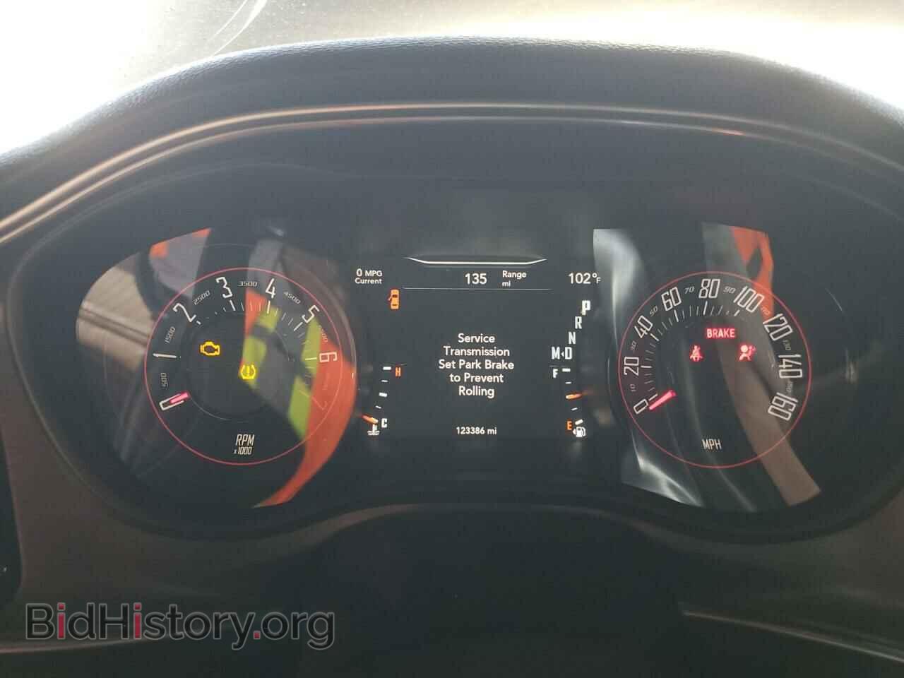2016 DODGE CHALLENGER - VIN: 2C3CDZAG0GH275749 - Фото 9