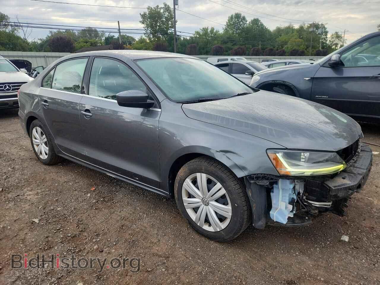 2017 VOLKSWAGEN JETTA - VIN: 3VW2B7AJ3HM221052 - Photo 4